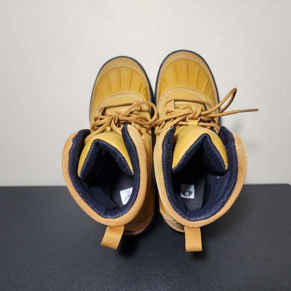 Nike ACG Woodside 2 GS Duck Winter Boots Wheat 524872-703 Kids Youth Size 6Y - Picture 8 of 11